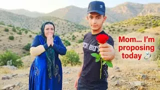 ❤️ Young Man's Surprise Proposal to Female Operator! 😲💍