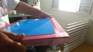 passando emulsão e colocando pra secar