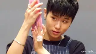 180804 In2it Fan Sign