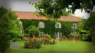 Beautiful Converted Schoolhouse Makes a Statement | Escape to the Country
