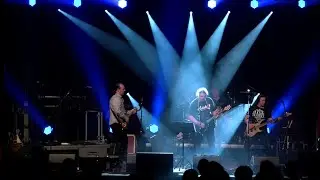Holka modrook&aacute; - Silver band