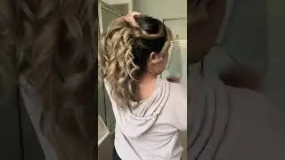 The curliest curls that last all day! Wow! #curlyhair #curlinghairtutorial