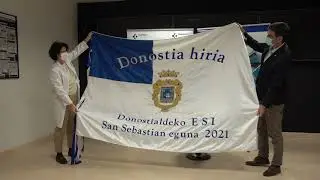 Bandera ESI Donostialdea
