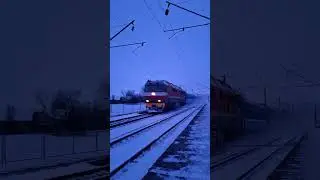 😍Имбовый тифон😍,Тэп70-0255, проезжает о.п крошын,с приветливай бригадой.