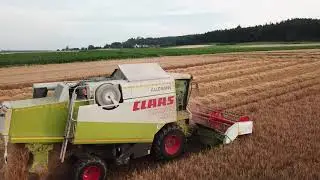 Luftprojekt.de | Claas Lexion 430 Mähdrescher | Getreideernte Osterberg Juli 2019