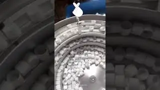 Small plastic plastic cap automatic vibrating sorting feeding bowl caps sorter bowl feeder