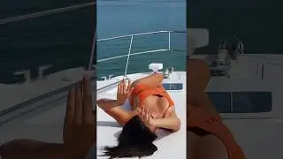 Babes and boats!