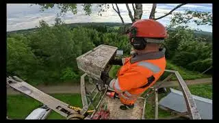 Nostokorityöskentelyä - ei puhetta, normaalinopeus