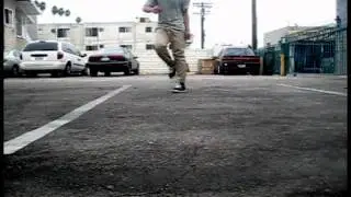 SteezyFootwork: sHufFl3 bAtTl3 dAa