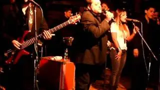 Leo Mattioli Ultimo recital en Jesse james.wmv