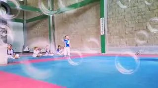 Ni&ntilde;a ganandose su cinturon blanco 😀😀