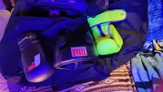 what's in my bag?!? MMA & Muay Thai gear and advice.
