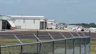 King Air Landing | Extreme Heat 101&deg; | KRVS #aviation #avgeek #fyp #landing #tulsa #ok #airplane