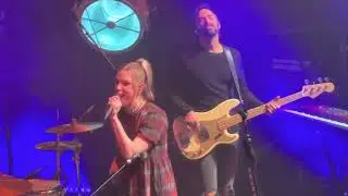 Halestorm - Don't Look Back in Anger- live at Manchester Albert Hall 27/02/22