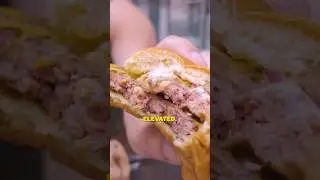 Small cheval 🍔 1345 N Wells St, Chicago, IL📍#burger #fries #chicago
