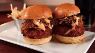 Olde Main Street Pub - Salem, MA (Phantom Gourmet)