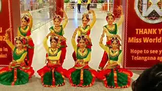 PERINI NATYAM 72nd miss world contestants send off RGIA #missworld #perininatyam #telangana