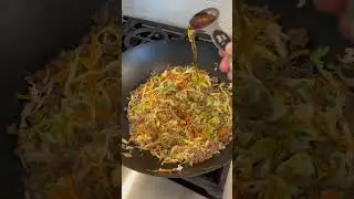 Самый простой яичный рулет в миске