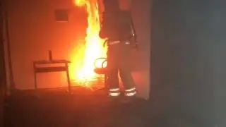 &THORN;r&oacute;un innanh&uacute;sselds 2. &THORN;rusk fr&aelig;&eth;slusetur / Brand teori / Fire behavior