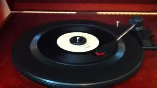 Freedom - get up and dance. Rare funk 45