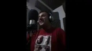 Locutores grabando spot de radio / Oliver Guerrero