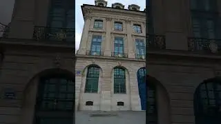 🇫🇷4K UHD Buildings at Rue Saint Roch - 1st arrondissement of Paris ,France l  February 2022
