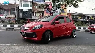 MODEL DONAT UNTUK BRIO - MODIFIKASI HONDA BRIO PAKAI VELG HSR WHEEL TOKYO RIFU RING 15