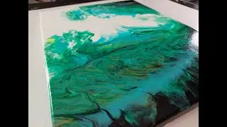 I Tried a Split Base Pour and Got This Stunning Green Abstract Wall Art (008)