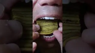 Mouthwatering ASMR: Satisfying Kueh Lapis Eating Sounds!