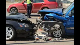 Auto Accident Lawyers Valencia Ca Opolaw Contact Us At (661-799-3899)