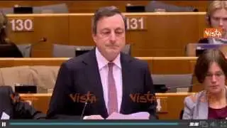 DRAGHI INTERROTTO DA DEPUTATO GRECO MENTRE PARLA DEI BOND GRECI AL PARLAMENTO EUROPEO
