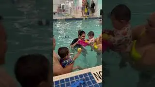 Parent and tot swim #swimming #swimminglessons #vancouver