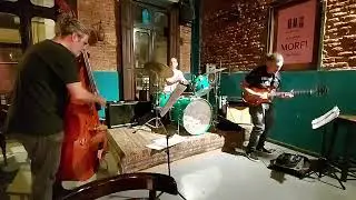 Sputnik Trio   Nostalgia in Times Square (Charles Mingus) Club del Morfi 22-10-21