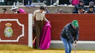 VILLASECA DE LA SAGRA 2024 -Festival ben&eacute;fico | Palmas para Jorge Molina en el 7mo de la tarde