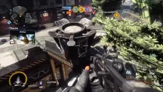 Titanfall&trade; 2 Peek-A-Boo