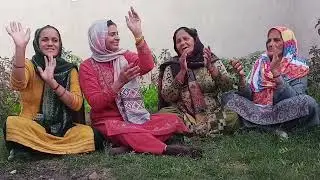 लो बहनों एक भजन और सुनो # कमेंट में बताना कैसा लगा @ सुनीता मान मान M 8295264099