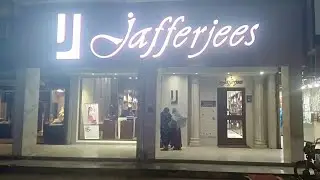 Visiting Jafferjees | Leather shop | Music and Travel Diaries