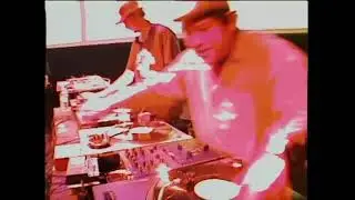 (2003) Sixtoo / P-Love  '' Live MUTEK Montreal ''