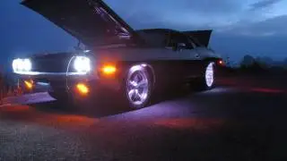 Radiantz 1970 Challenger with Chameleonz