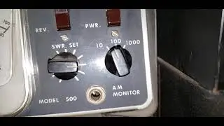 Peek n' Tune  AnyTone 5555 10 Meter radio. (456craftsman)