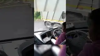 SCANIA Bus amazing turn in hairpin bend - Extremely skilled driver taking with ease #shorts #ksrtc!