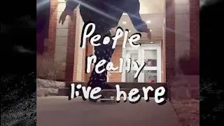 people really live here :)