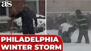 A CHRISTMAS CAROL: a thick layer of snow COVERS PHILADELPHIA as SNOWSTORM sweeps the US