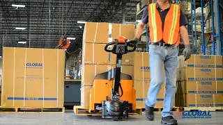 Global Industrial&trade; Self-Propelled Electric Pallet Jack Truck 3300 Lb. Cap.