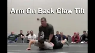 Wrestling Moves KOLAT.COM Arm On Back Claw Tilt
