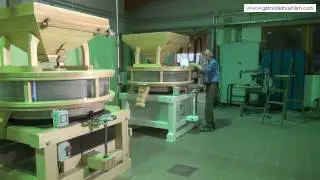 Molino a pietra per farine A 1000.