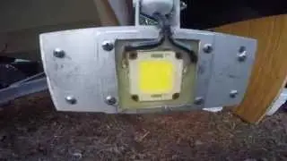 Home-made 100 Watt (8000 Lumen) LED Flounder light