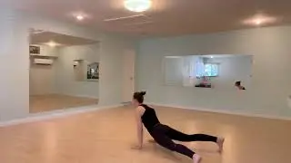 35 minute Yoga practice with focus on balance, core, fluidity, and flexibility | Dance Flow Yoga