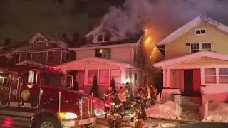 Hydrants frozen as crews battle central Toledo house fire
