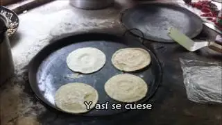 Tortillas hechas a mano en la lengua maya